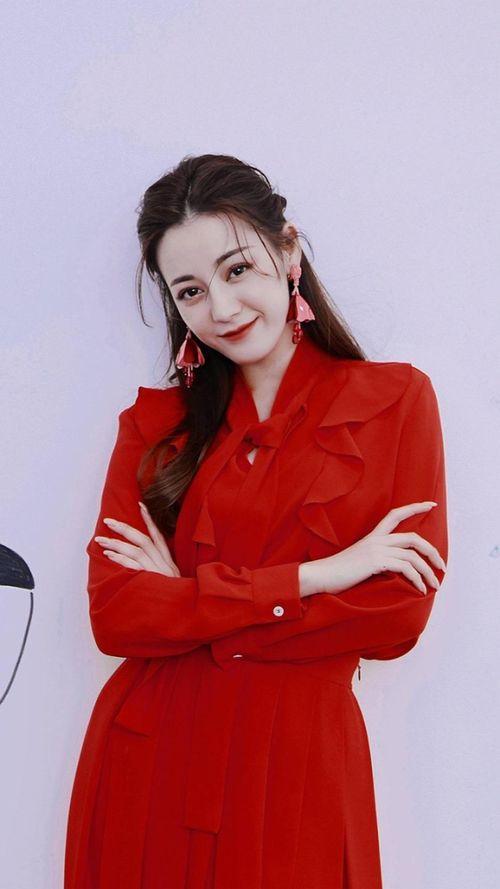 吃瓜娱乐圈 迪丽热巴,瓜田里的娱乐圈明星